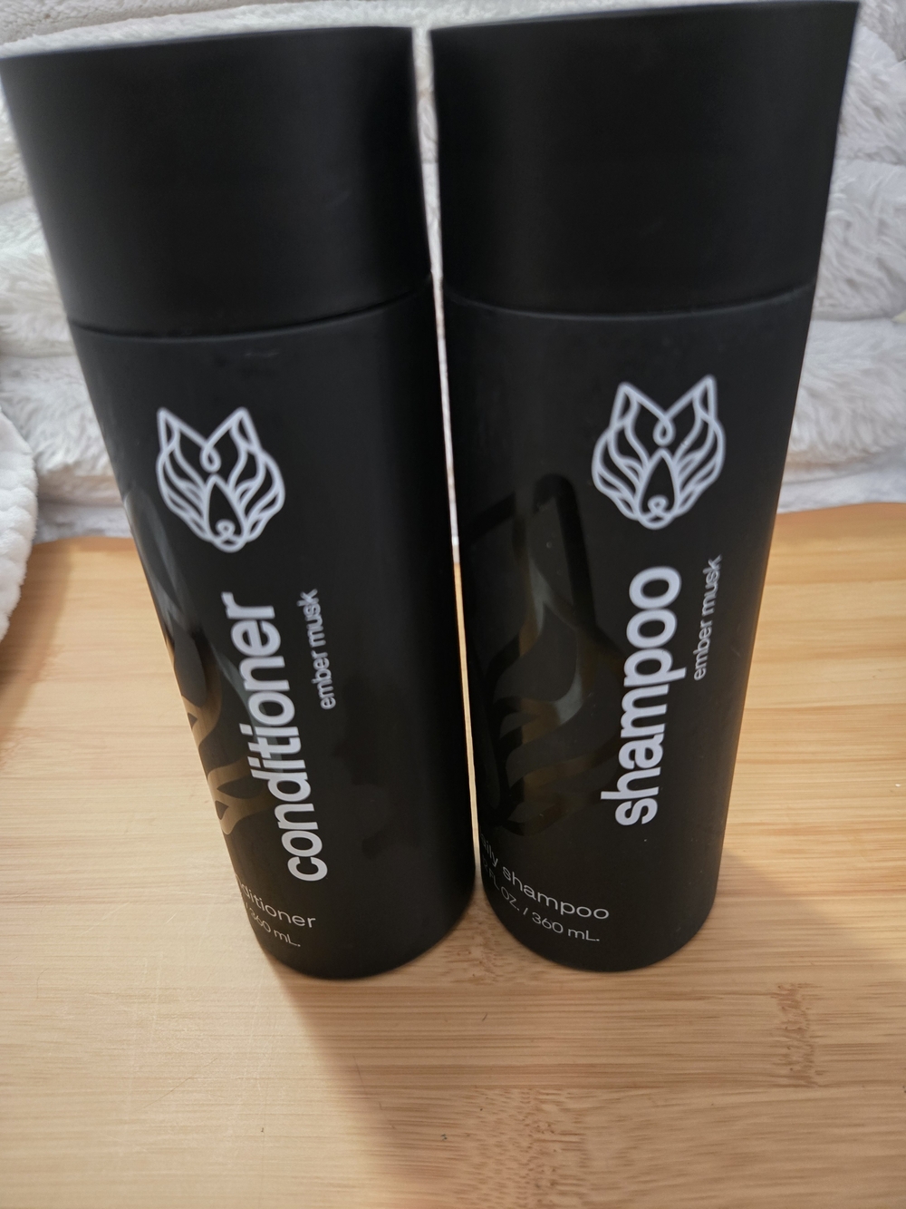 New-Black Wolf Shampoo & Conditioner Set - Amber Musk